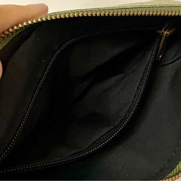 Olive Green & Gold Microsuede Leather Wristlet Convertible Inside Pocket BNWT - Picture 16 of 16